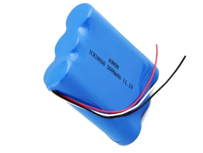 11.1V/12V 2600mAh 18650 lithium battery pack IEC62133 Medical equipment vacuum robot battery